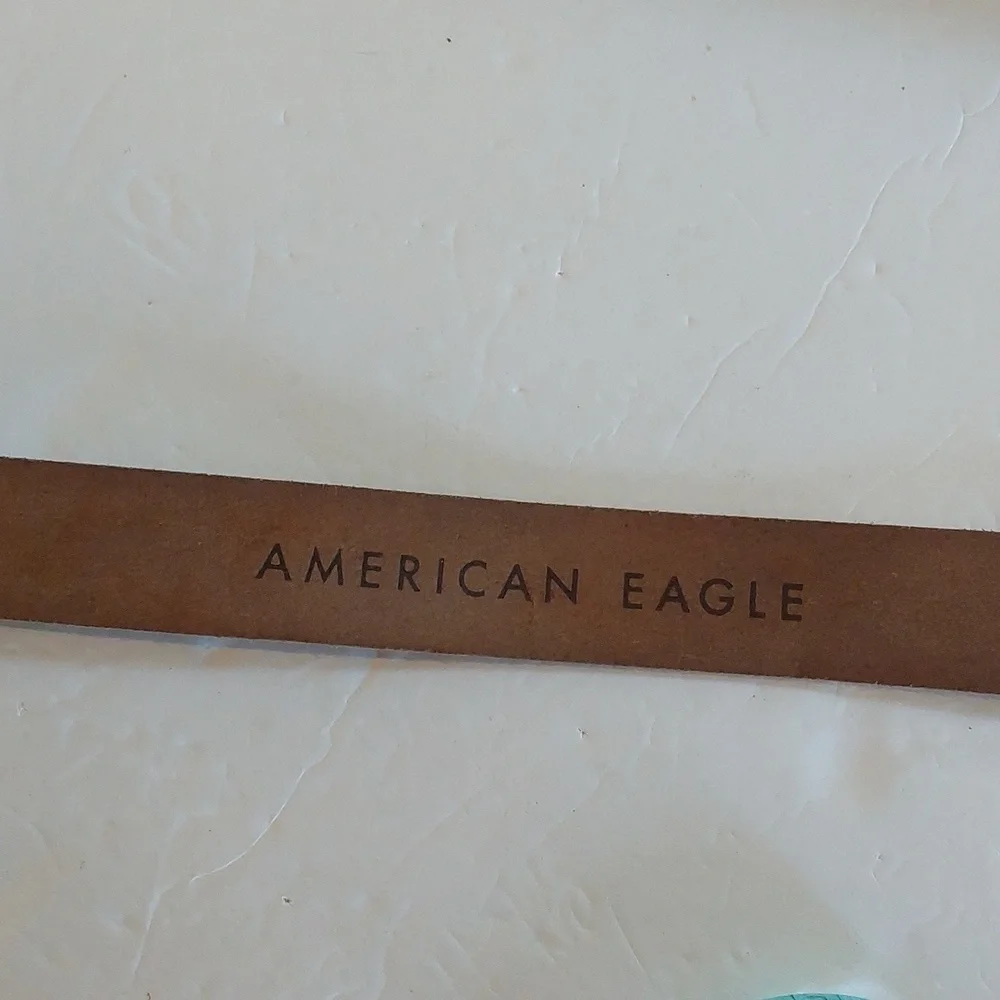American Eagle Brown Distressed Leather BELT Neutral Minimalist Sz.M/L